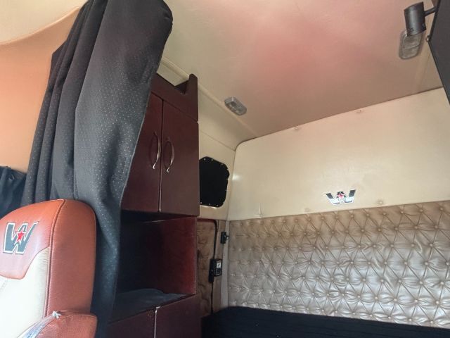 2019 Western Star 5700 XE Set Back Axle w/Sleepe . Seville OH