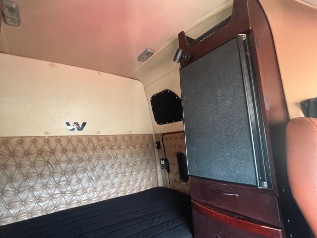 2019 Western Star 5700 XE Set Back Axle w/Sleepe . Seville OH