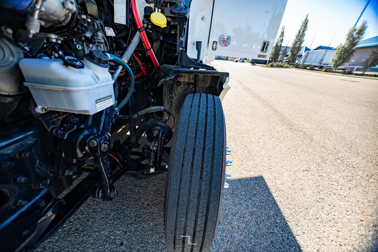 2019 Western Star 5700 XE Tractor Sleeper Red Deer AB