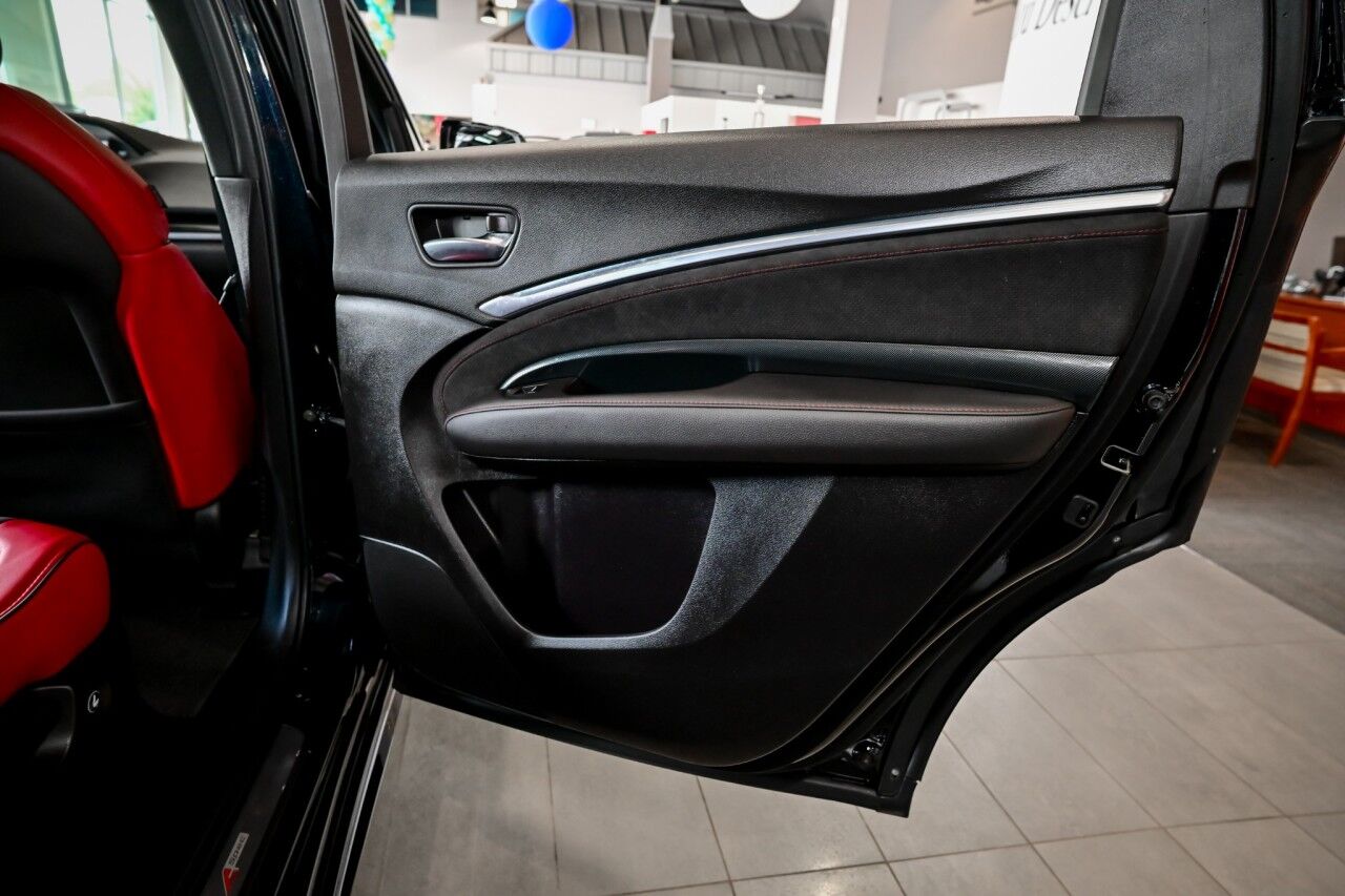 2020 Acura MDX Technology A-Spec photo 24