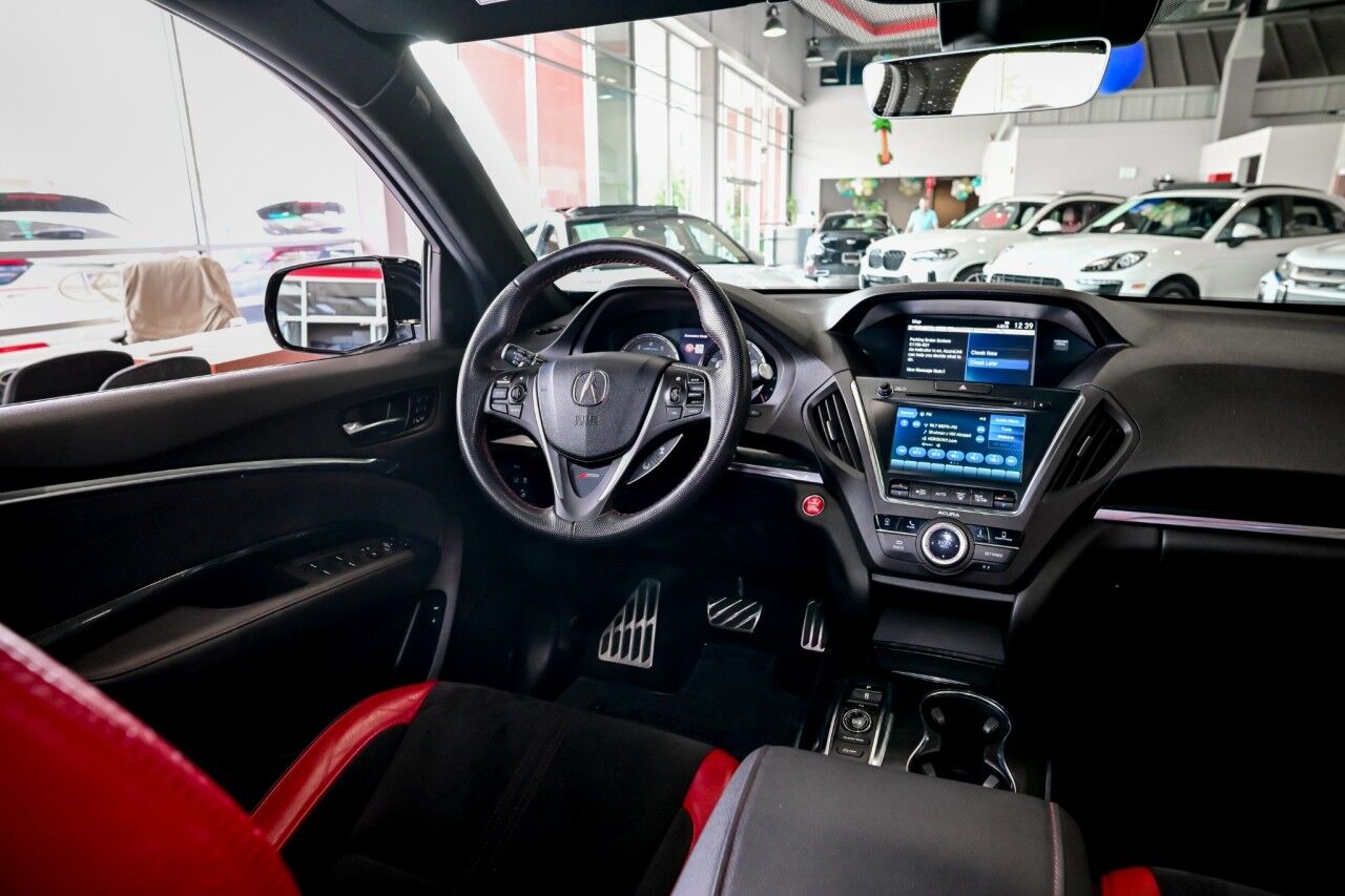 2020 Acura MDX Technology A-Spec photo 31