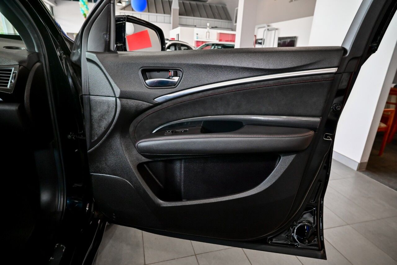 2020 Acura MDX Technology A-Spec photo 29