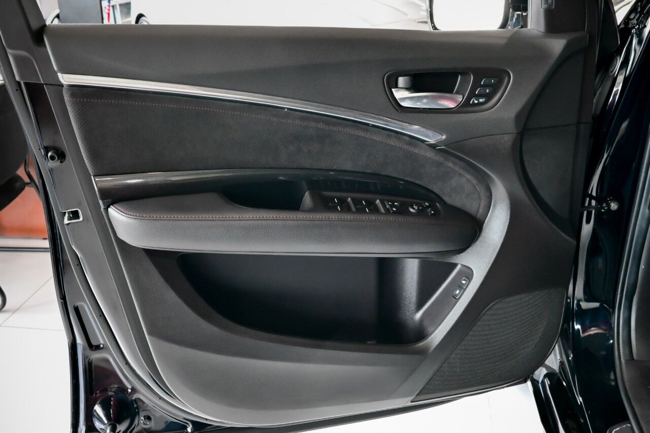 2020 Acura MDX Technology A-Spec photo 16
