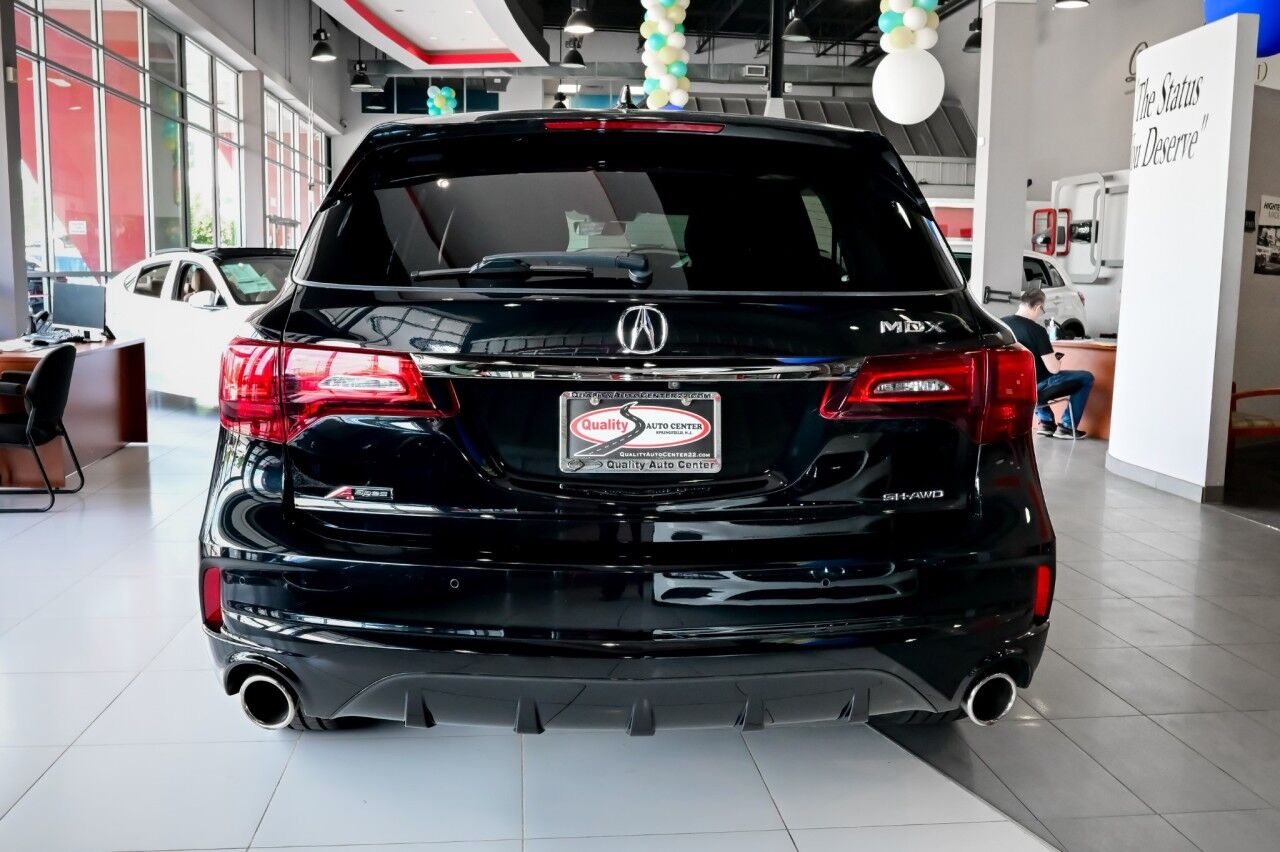 2020 Acura MDX Technology A-Spec photo 7