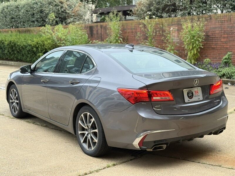2020 Acura TLX SH-AWD photo 2