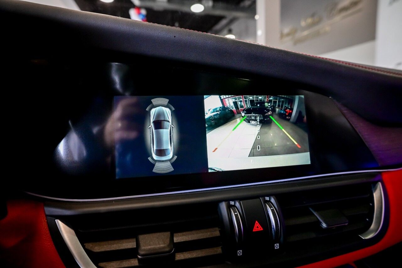 2020 Alfa Romeo Giulia Ti Lusso AWD, Active Driver Assist, Pano Roof, Wireless Charging Springfield NJ