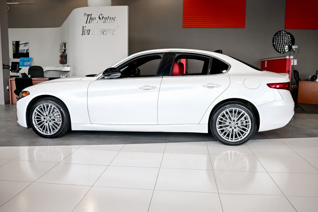 2020 Alfa Romeo Giulia Ti Lusso AWD, Active Driver Assist, Pano Roof, Wireless Charging Springfield NJ