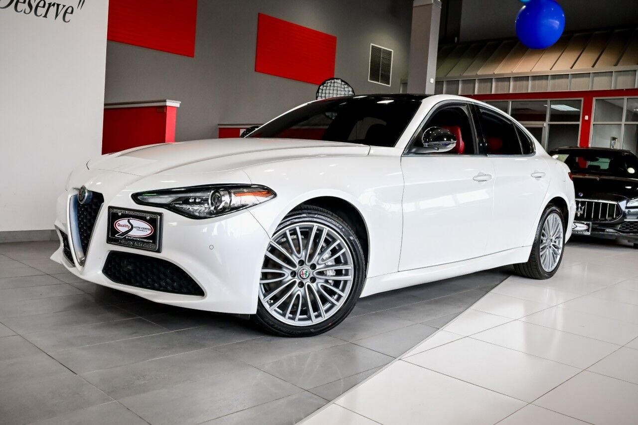 2020 Alfa Romeo Giulia Ti Lusso AWD, Active Driver Assist, Pano Roof, Wireless Charging