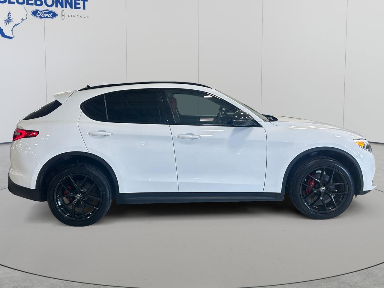 2020 Alfa Romeo Stelvio