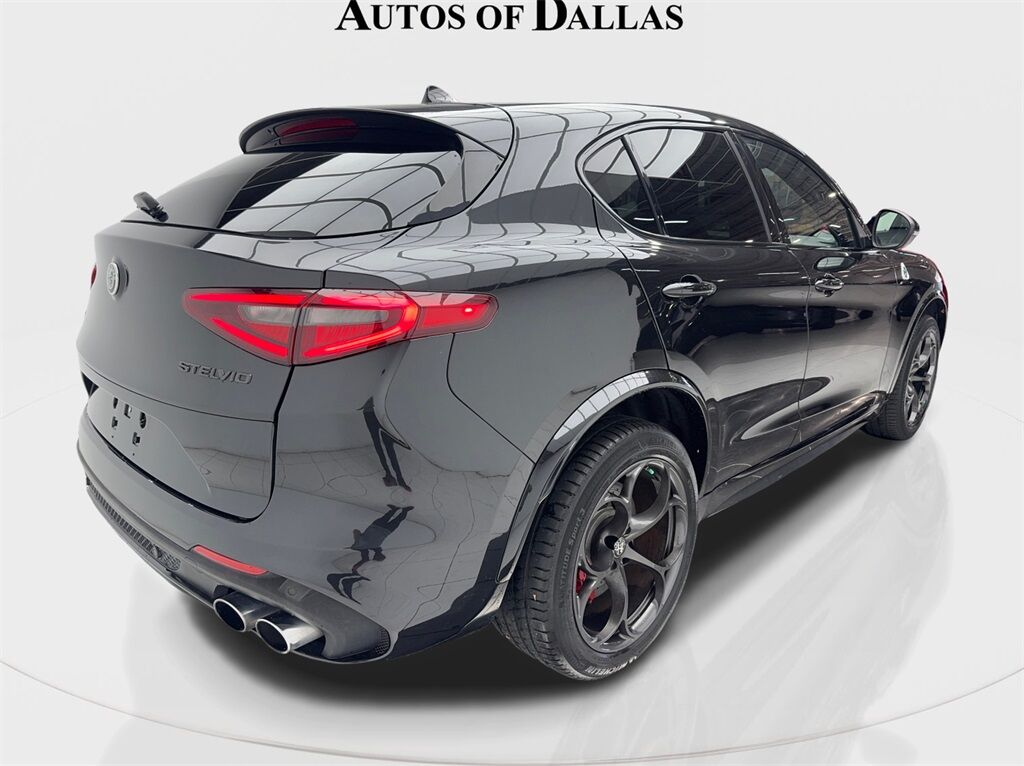 2020 Alfa Romeo Stelvio Quadrifoglio NAV,CAM,PANO,HTD STS,BLIND SPOT,20&quot; W Plano TX