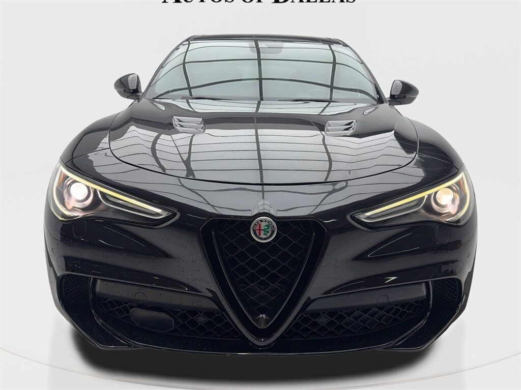 2020 Alfa Romeo Stelvio Quadrifoglio NAV,CAM,PANO,HTD STS,BLIND SPOT,20&quot; W Plano TX