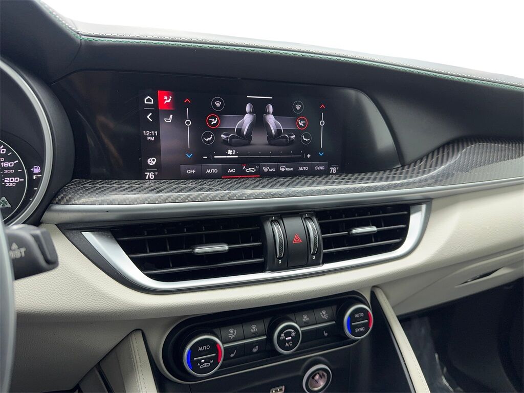 2020 Alfa Romeo Stelvio Quadrifoglio NAV,CAM,PANO,HTD STS,BLIND SPOT,20&quot; W Plano TX