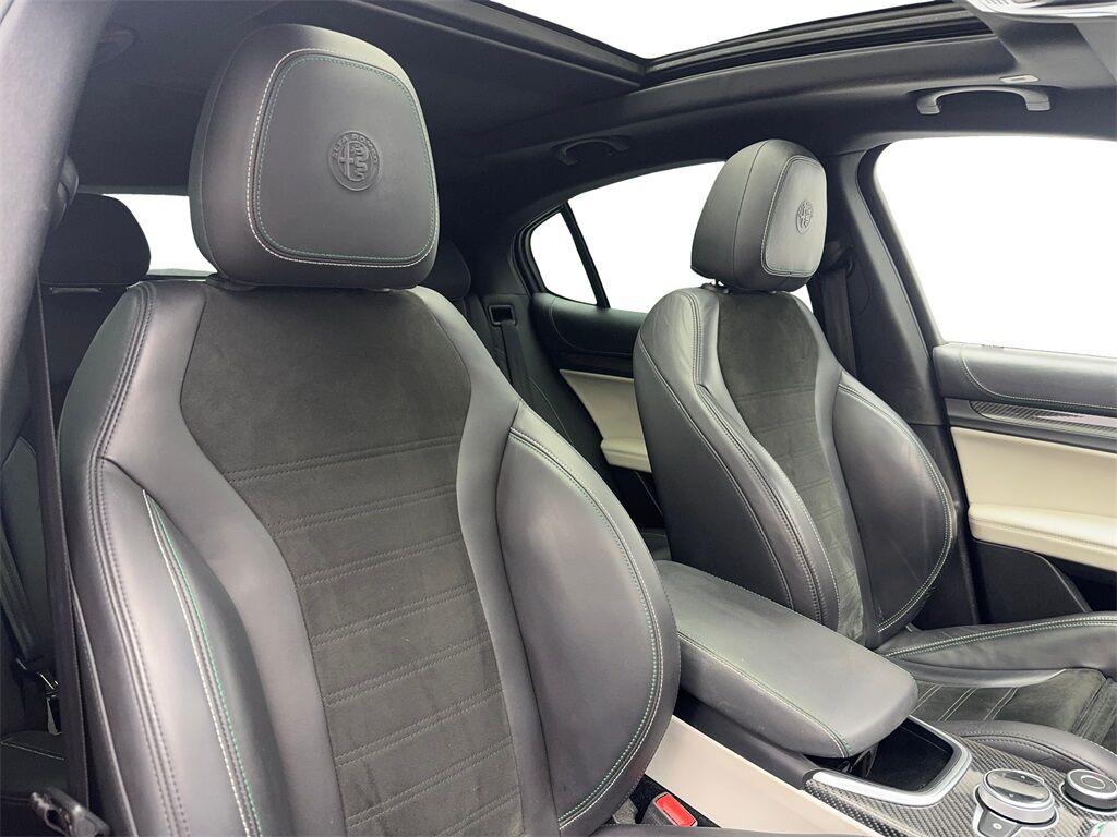 2020 Alfa Romeo Stelvio Quadrifoglio NAV,CAM,PANO,HTD STS,BLIND SPOT,20&quot; W Plano TX