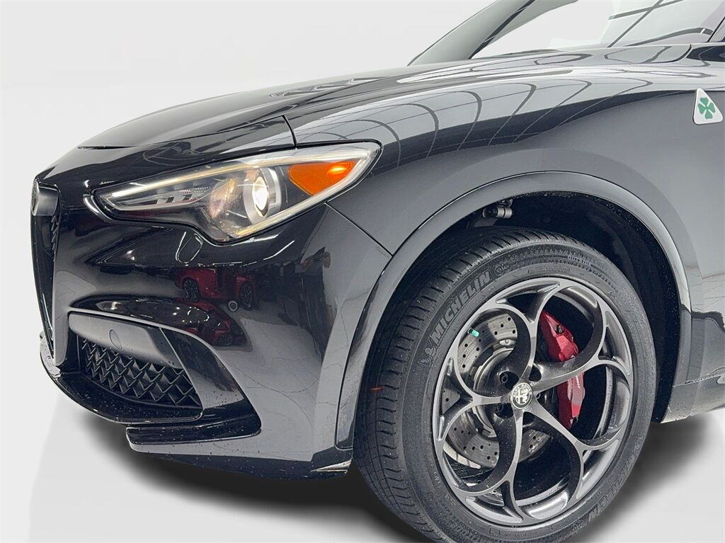 2020 Alfa Romeo Stelvio Quadrifoglio NAV,CAM,PANO,HTD STS,BLIND SPOT,20&quot; W Plano TX