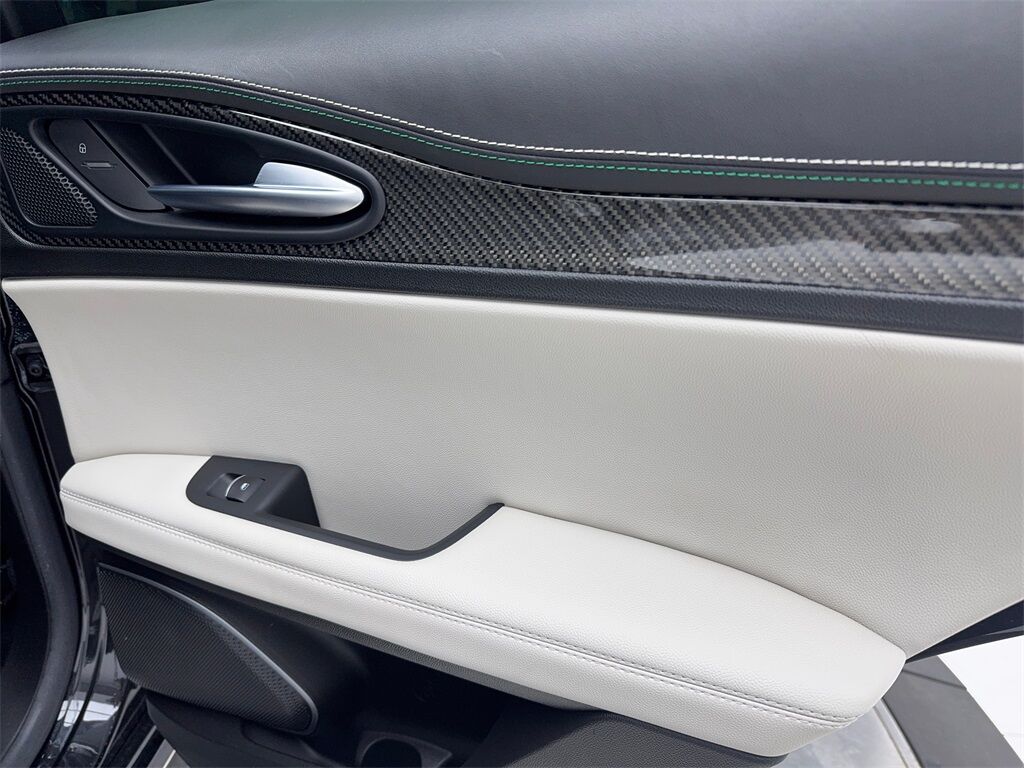 2020 Alfa Romeo Stelvio Quadrifoglio NAV,CAM,PANO,HTD STS,BLIND SPOT,20&quot; W Plano TX