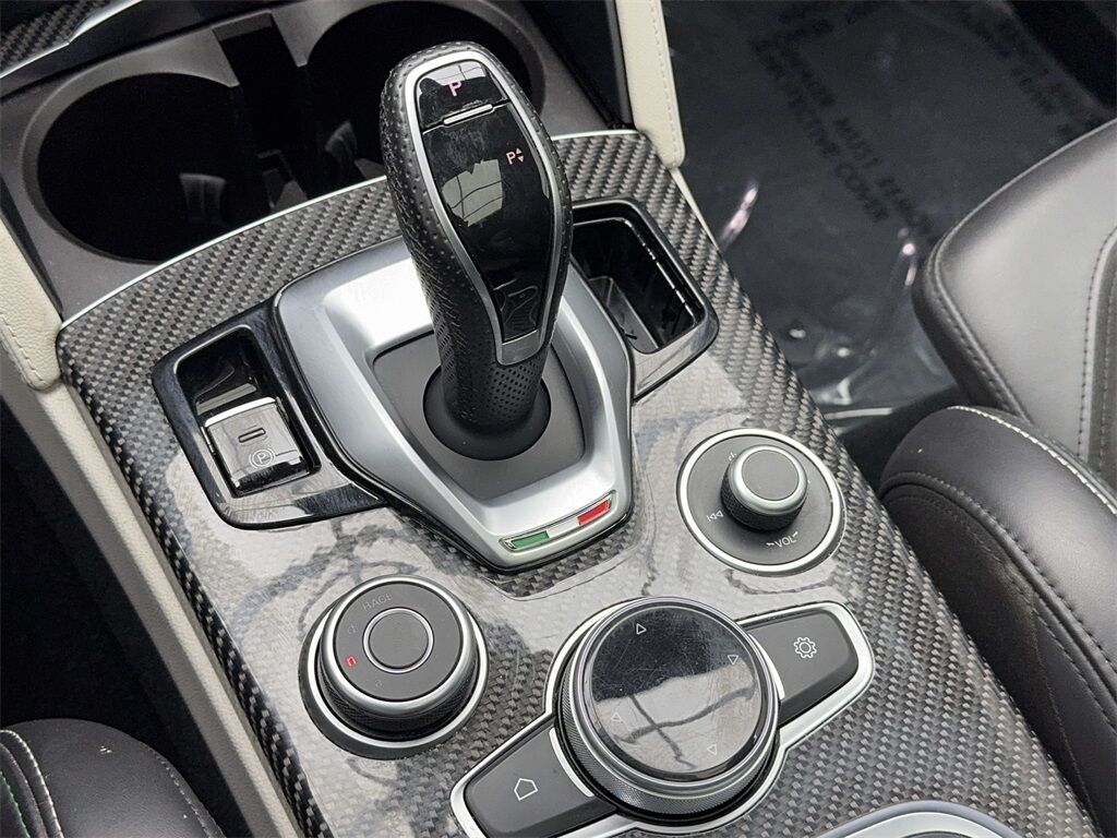 2020 Alfa Romeo Stelvio Quadrifoglio NAV,CAM,PANO,HTD STS,BLIND SPOT,20&quot; W Plano TX
