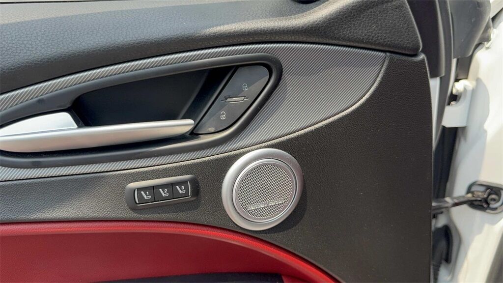 2020 Alfa Romeo Stelvio Ti Sport Medford NY