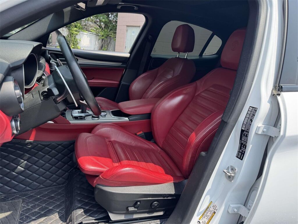 2020 Alfa Romeo Stelvio Ti Sport Medford NY