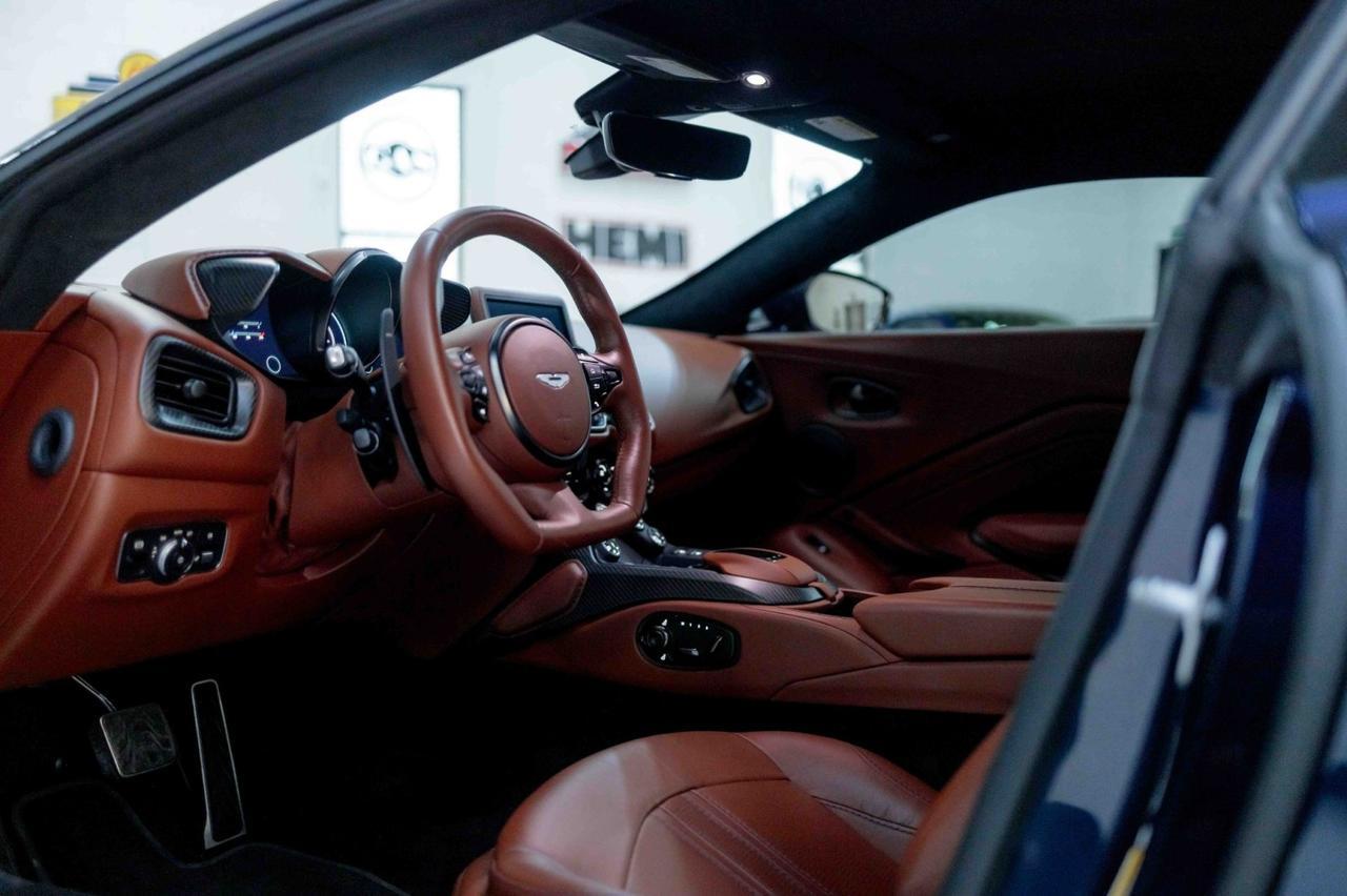 2020 Aston Martin Vantage