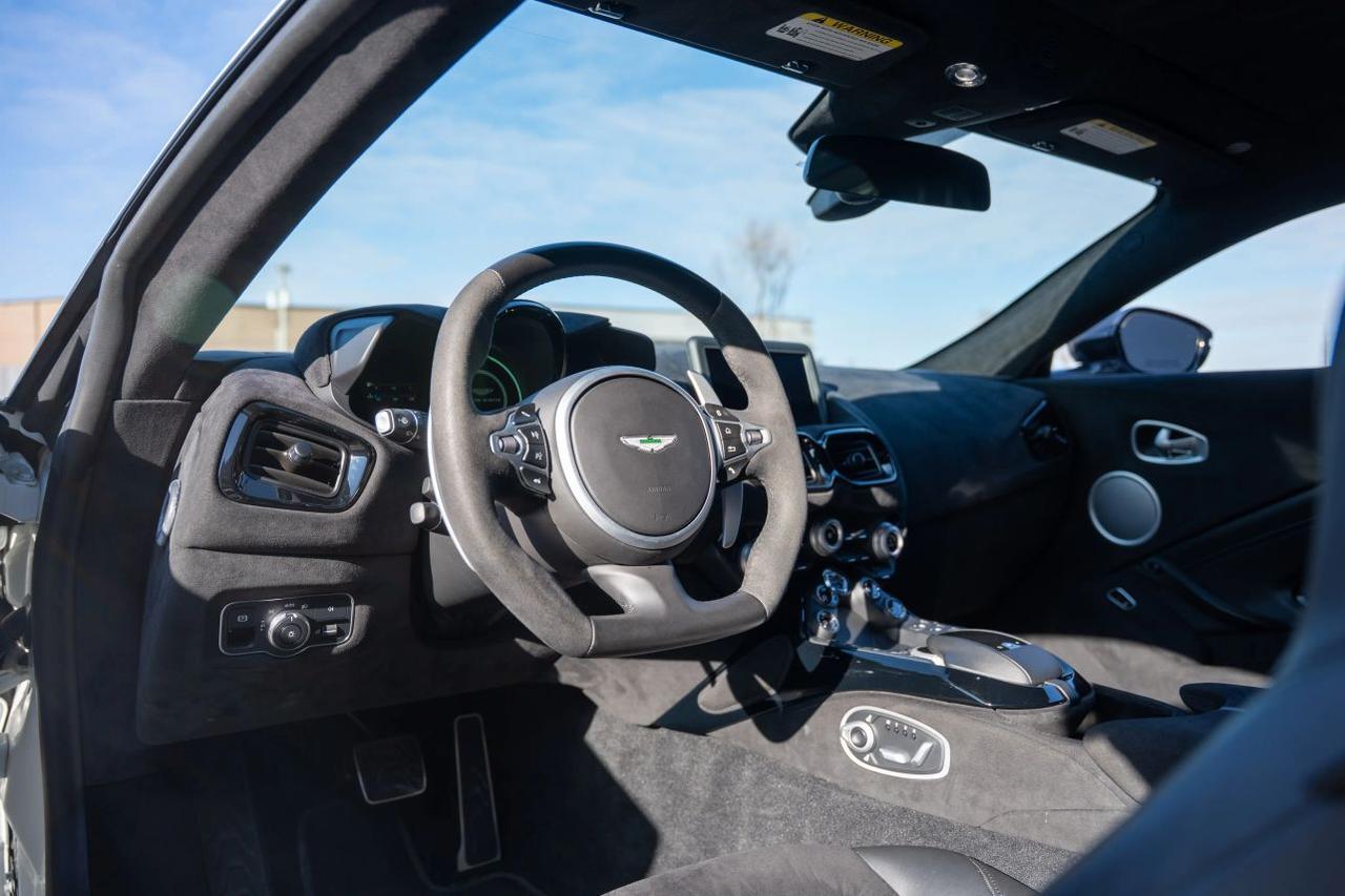 2020 Aston Martin Vantage