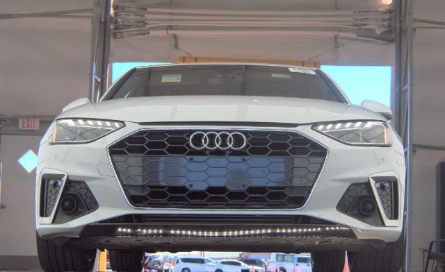 2020 Audi A4 Premium Plus 40 TFSI Front-Wheel Drive S tronic