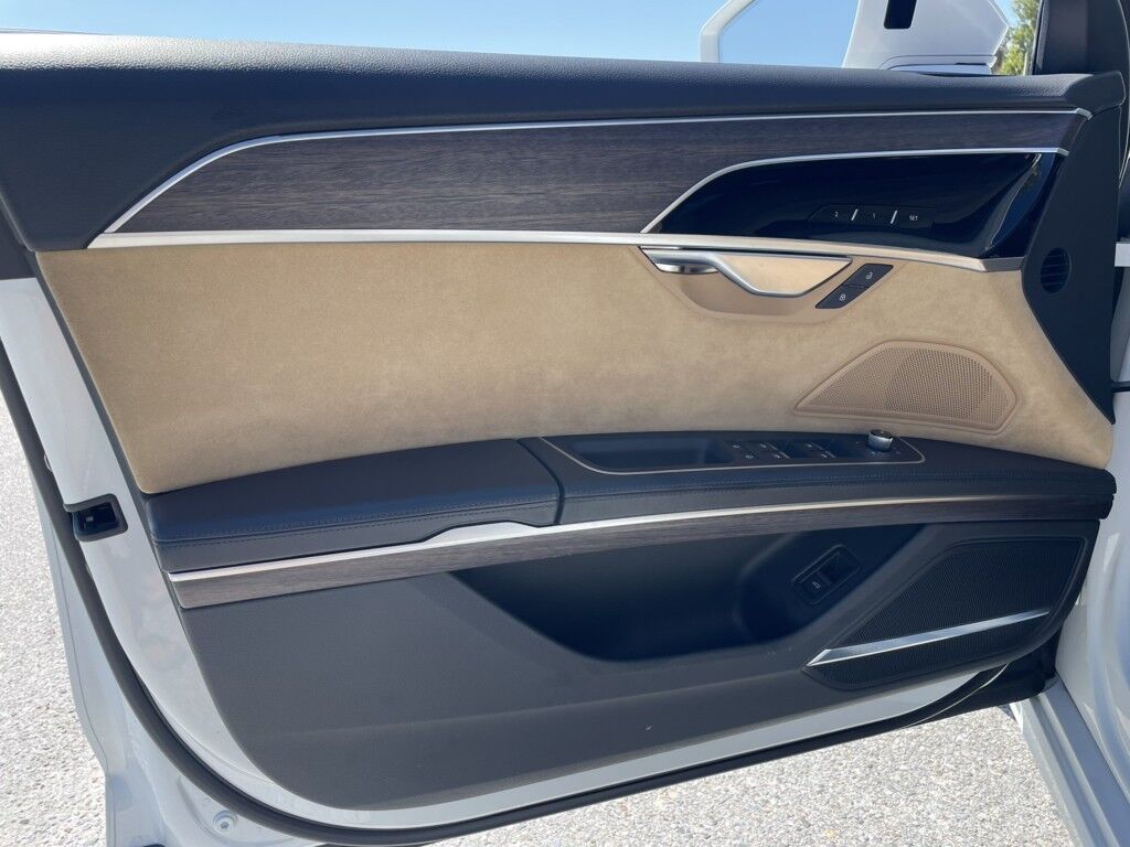 2020 Audi A8 L BLUETOOTH~COOLED SEATS~PARKING SENSORS~PREMIUM SOUND SYSTEM~ONLINE FINANCE Sarasota FL