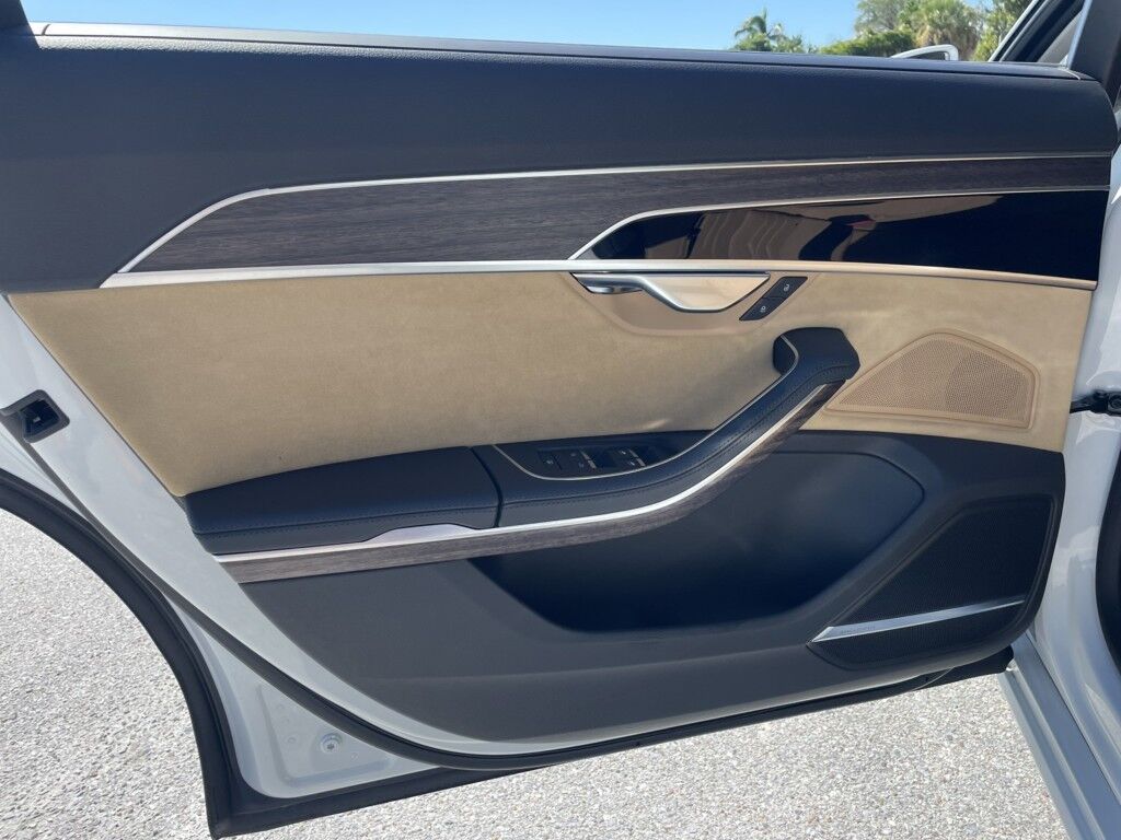 2020 Audi A8 L BLUETOOTH~COOLED SEATS~PARKING SENSORS~PREMIUM SOUND SYSTEM~ONLINE FINANCE Sarasota FL