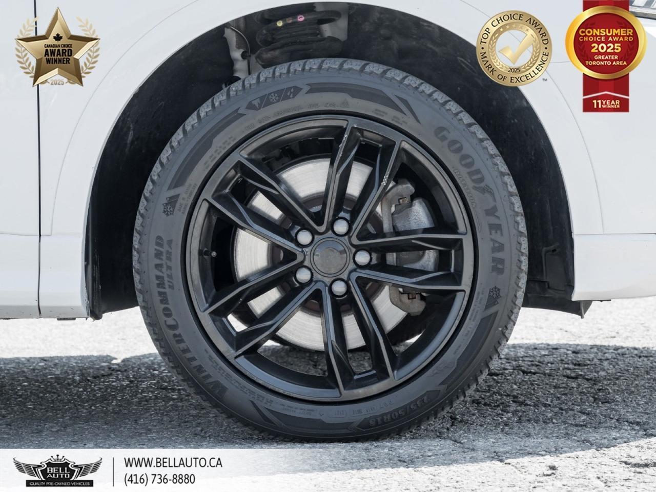 2020 Audi Q3 Komfort | PANOROOF | PARKASST | WIRELESSCHRG | BLUETOOTH | HTD LTHR SEATS | BACKUPCAM | NOACCIDENT Toronto ON