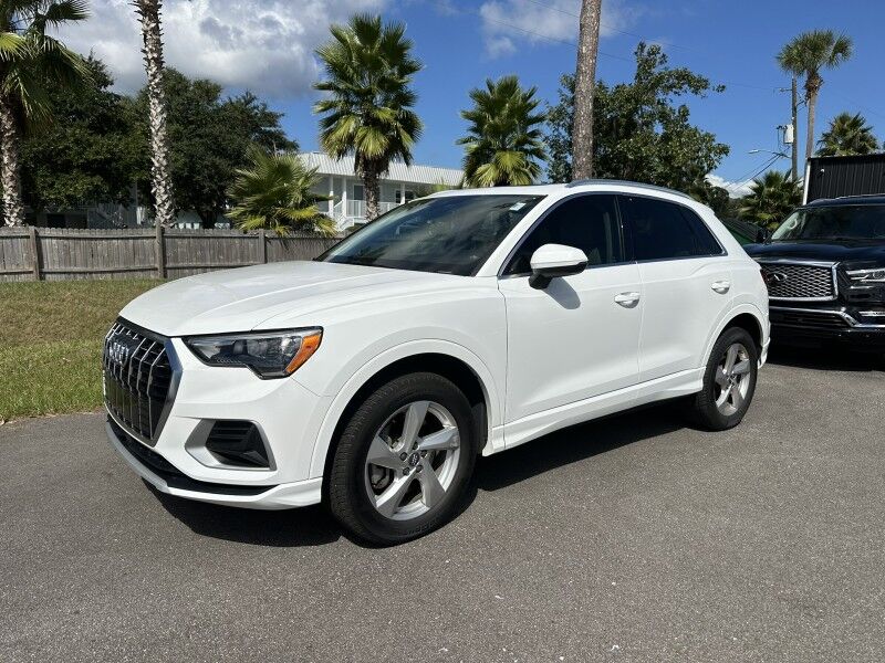 2020 Audi Q3 Premium