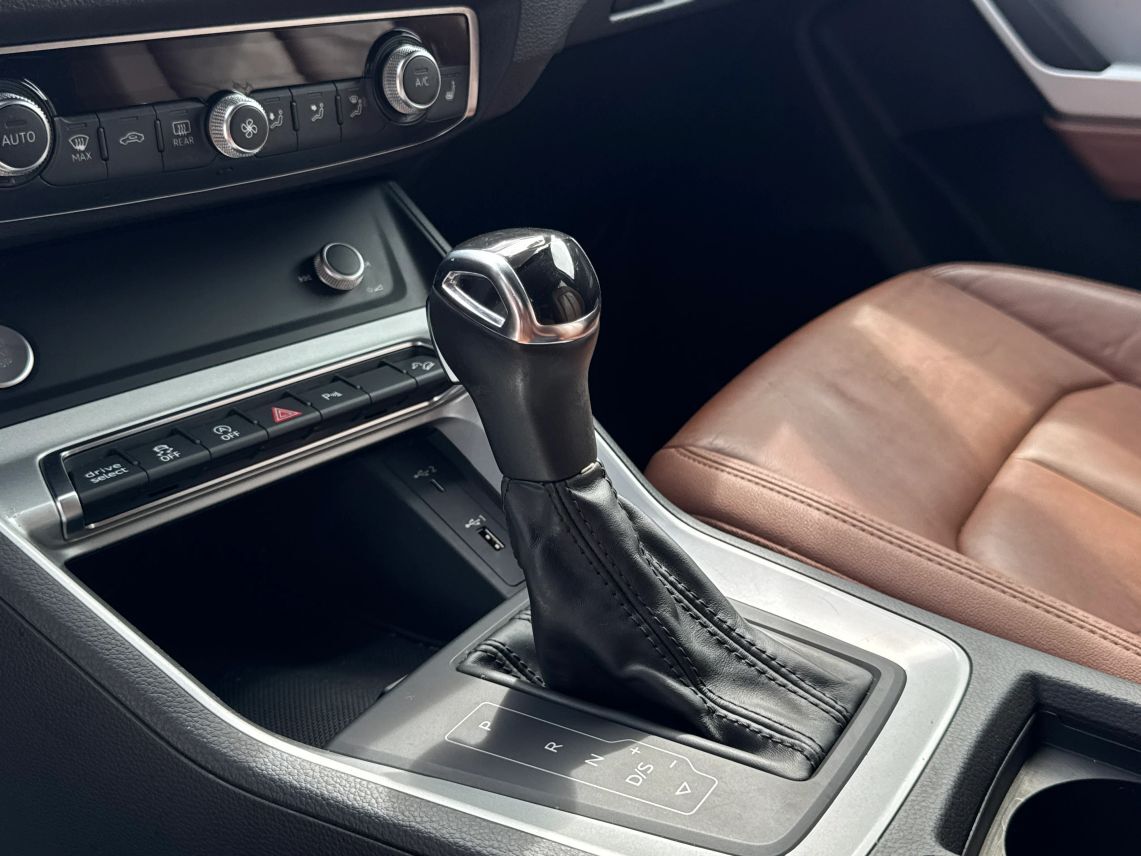 2020 Audi Q3 Premium Sport Utility 4D