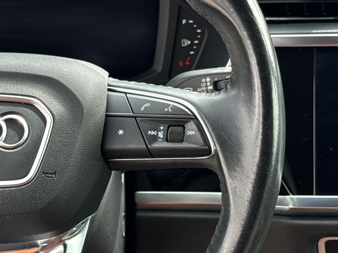 2020 Audi Q3 Premium Sport Utility 4D