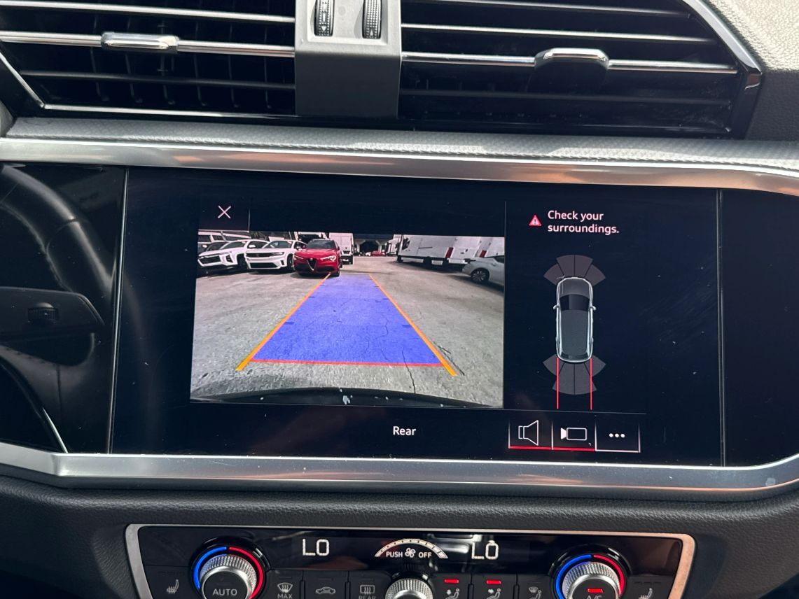 2020 Audi Q3 Premium Sport Utility 4D