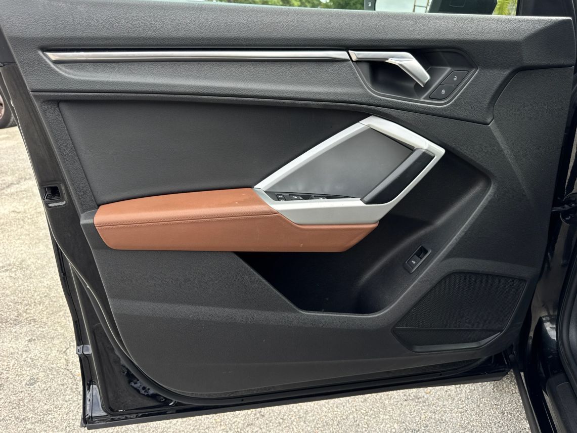 2020 Audi Q3 Premium Sport Utility 4D