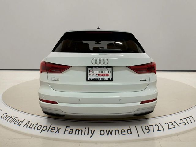 2020 Audi Q3 Premium quattro