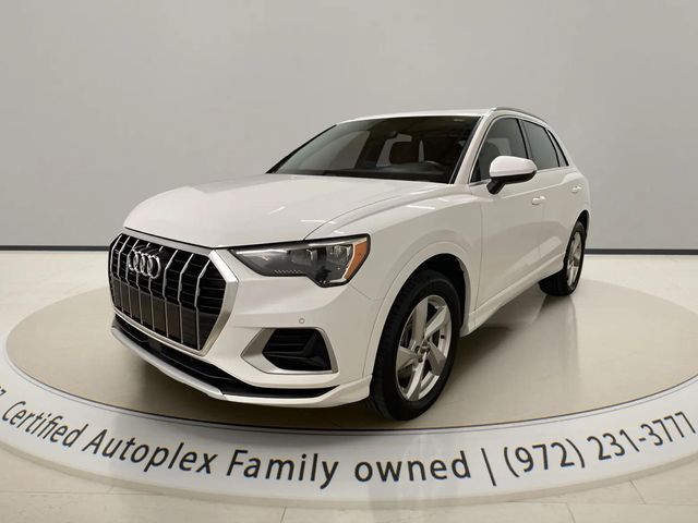 2020 Audi Q3 Premium quattro
