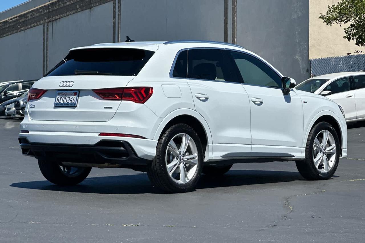2020 Audi Q3 S line Premium Plus