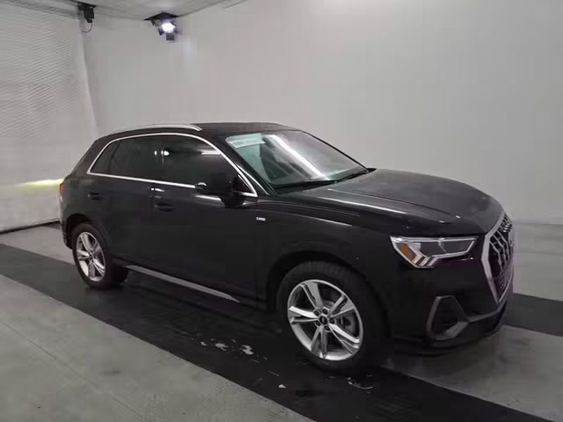 2020 Audi Q3 S line Premium