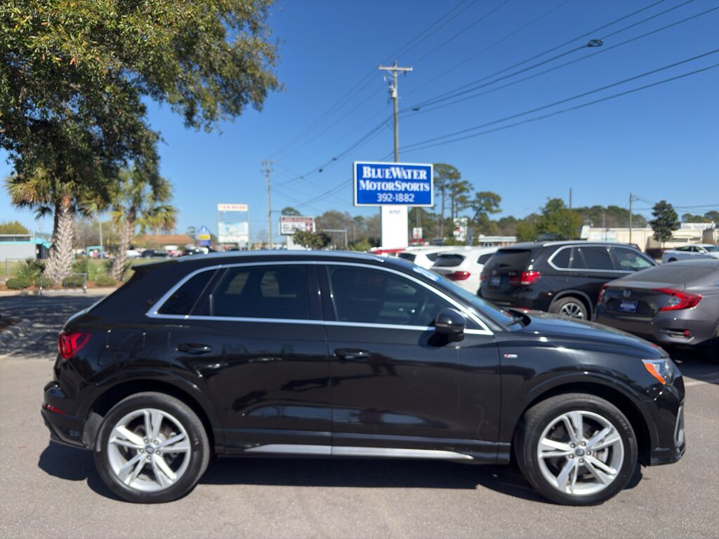 2020 Audi Q3 S line Premium