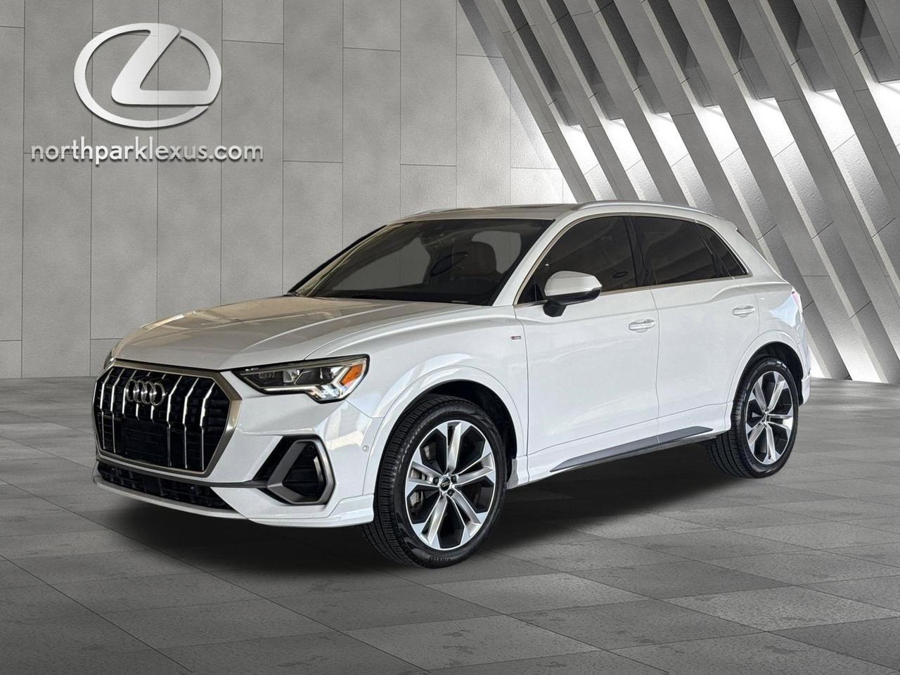 2020 Audi Q3 S line Prestige