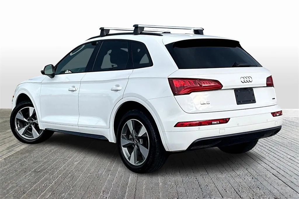 2020 Audi Q5 45 TFSI Titanium Premium Sport Utility 4D Maitland FL