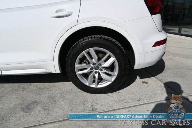 2020 Audi Q5 Premium / AWD / Auto Start / Power & Heated Leather Seats / Bluetooth / USB Input / Back Up Camera / Cruise Control / Remote Keyless Entry & Start / Luggage Rack / Alloy Wheels / 28 MPG / Only 41k Miles Anchorage AK