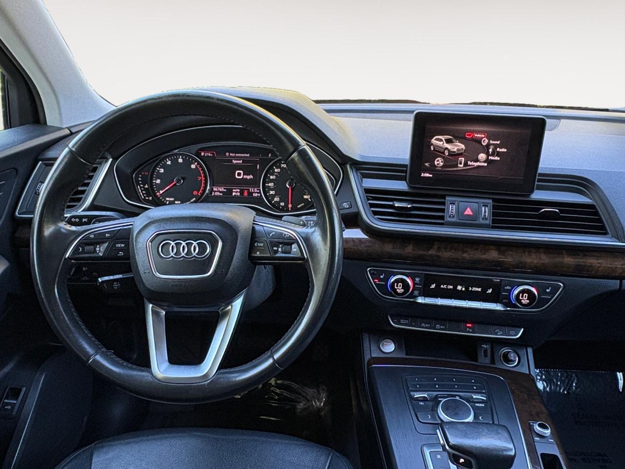 2020 Audi Q5 Premium, PANORAMIC MOONROOF, PADDLE SHIFTERS, SELECT DRIVE MODES, 360 BACKUP CAMERA, POWER LIFTGATE, AUTO START/STOP, PRE COLLISION ALERT, APPLE CARPLAY/ANDROID AUTO, WIRELESS CHARGING PAD, CLEAN CARFAX, RIDE IN PREMIUM STYLE!