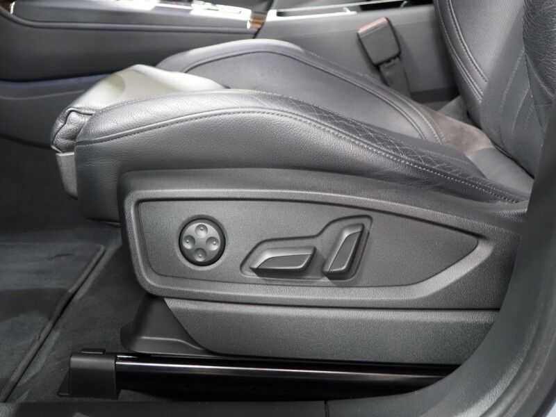 2020 Audi Q5 Premium Plus 45 TFSI Quattro *NAVIGATION, VIRTUAL COCKPIT, SAFTEY ALERTS, BACKUP-CAMERA, PANORAMA MOONROOF, LEATHER, CLIMATE SEATS, POWER LIFTGATE, 20 INCH WHEELS, WIRELESS CHARGING, ANDROID & APPLE Round Rock TX