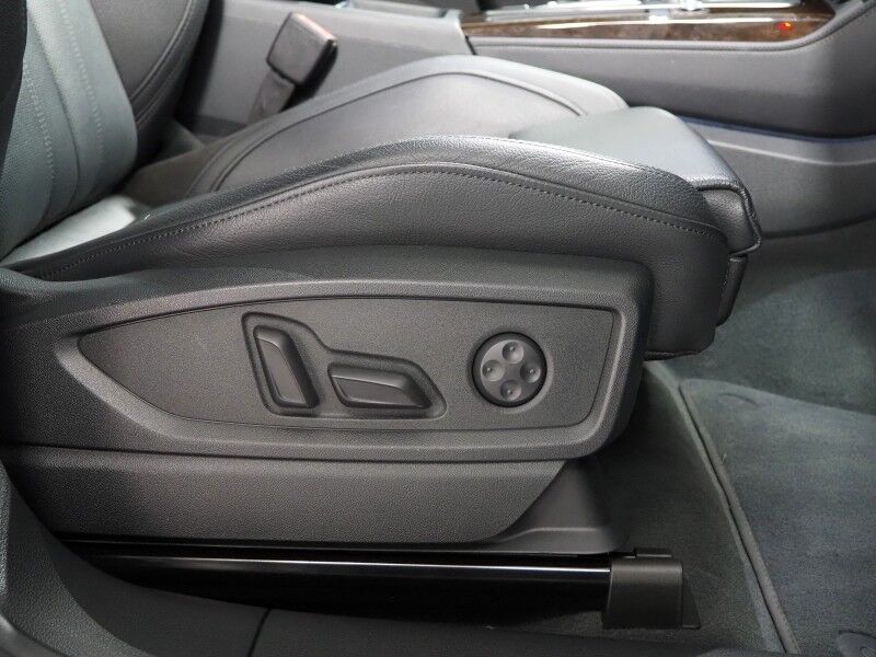 2020 Audi Q5 Premium Plus 45 TFSI Quattro *NAVIGATION, VIRTUAL COCKPIT, SAFTEY ALERTS, BACKUP-CAMERA, PANORAMA MOONROOF, LEATHER, CLIMATE SEATS, POWER LIFTGATE, 20 INCH WHEELS, WIRELESS CHARGING, ANDROID & APPLE Round Rock TX