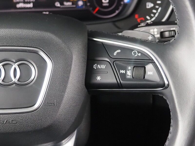 2020 Audi Q5 Premium Plus 45 TFSI Quattro *NAVIGATION, VIRTUAL COCKPIT, SAFTEY ALERTS, BACKUP-CAMERA, PANORAMA MOONROOF, LEATHER, CLIMATE SEATS, POWER LIFTGATE, 20 INCH WHEELS, WIRELESS CHARGING, ANDROID & APPLE Round Rock TX