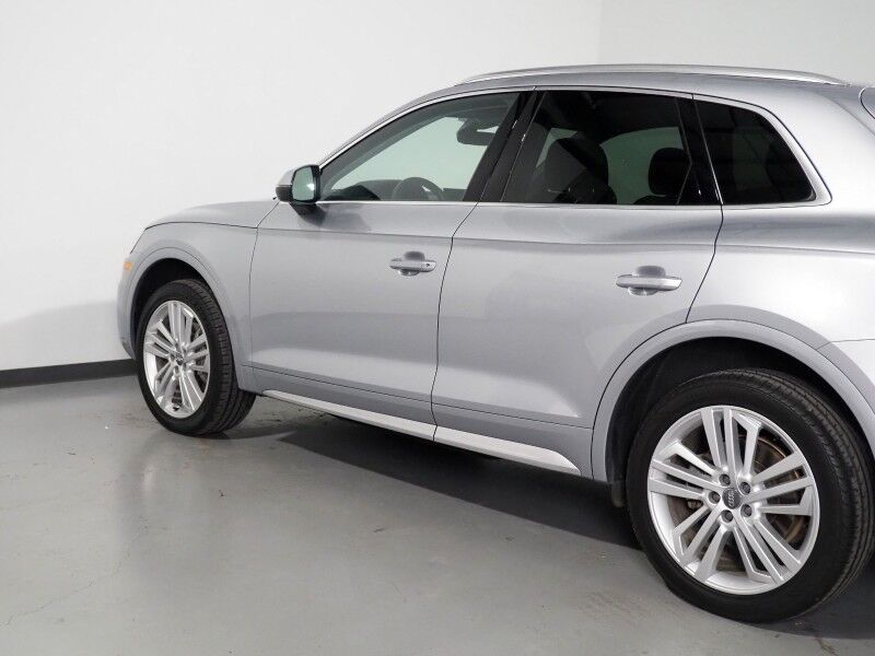 2020 Audi Q5 Premium Plus 45 TFSI Quattro *NAVIGATION, VIRTUAL COCKPIT, SAFTEY ALERTS, BACKUP-CAMERA, PANORAMA MOONROOF, LEATHER, CLIMATE SEATS, POWER LIFTGATE, 20 INCH WHEELS, WIRELESS CHARGING, ANDROID & APPLE Round Rock TX