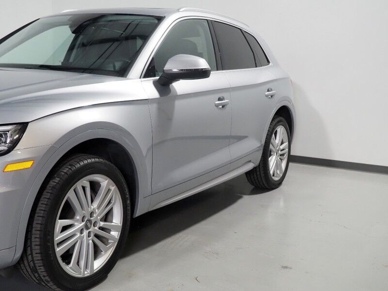2020 Audi Q5 Premium Plus 45 TFSI Quattro *NAVIGATION, VIRTUAL COCKPIT, SAFTEY ALERTS, BACKUP-CAMERA, PANORAMA MOONROOF, LEATHER, CLIMATE SEATS, POWER LIFTGATE, 20 INCH WHEELS, WIRELESS CHARGING, ANDROID & APPLE Round Rock TX