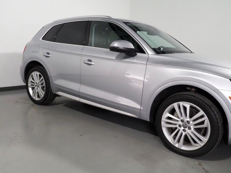 2020 Audi Q5 Premium Plus 45 TFSI Quattro *NAVIGATION, VIRTUAL COCKPIT, SAFTEY ALERTS, BACKUP-CAMERA, PANORAMA MOONROOF, LEATHER, CLIMATE SEATS, POWER LIFTGATE, 20 INCH WHEELS, WIRELESS CHARGING, ANDROID & APPLE Round Rock TX