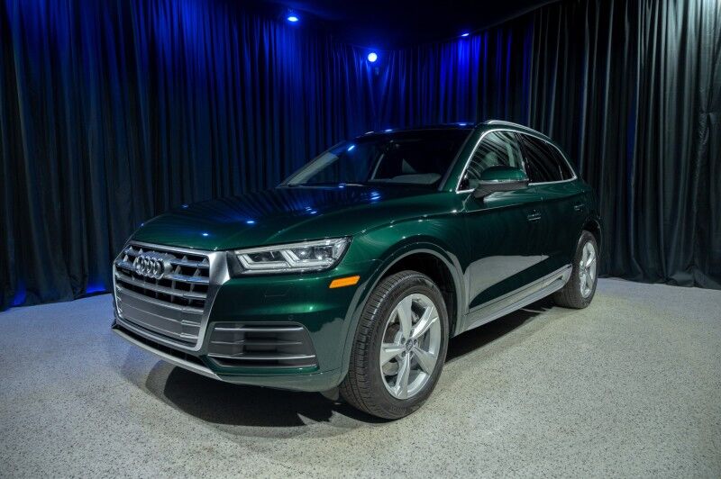 2020 Audi Q5 Premium Plus 45 TFSI quattro SUV
