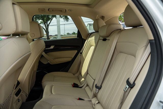 2020 Audi Q5 Premium Plus  Selma TX